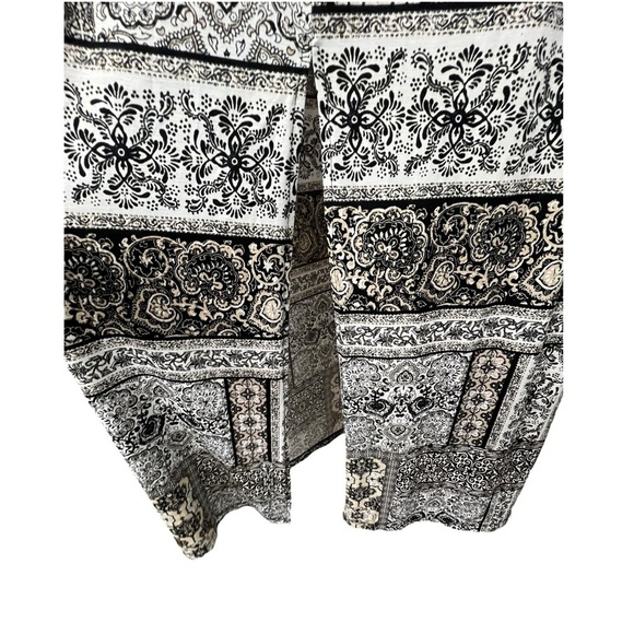 Three Pink Hearts Black and White Halter Maxi Sundress - Picture 8 of 16